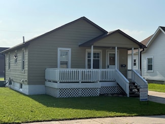 1002 N 7th St, Norfolk, NE 68701