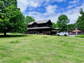 61 Blockhouse Rd, Willsboro, NY 12996
