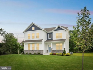 12 Henry Rd, Marmora, NJ 08223