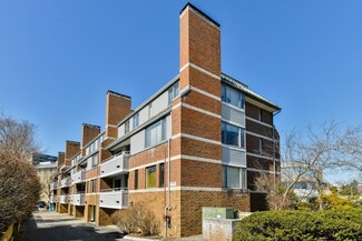 15 Baldwin St Unit B, Newton, MA 02458