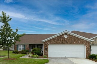 3964 Cobblestone Bend Dr, High Point, NC 27265