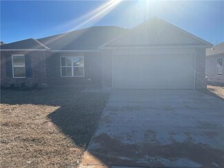 1306 Travertine Place, Noble, OK 73068
