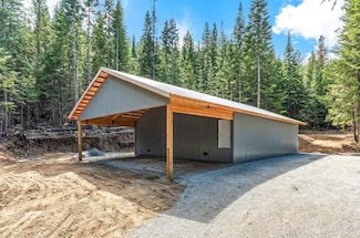 4821 Coyote Trail, Newport, WA 99156