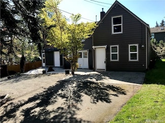 2421 S 142nd St, Seatac, WA 98168