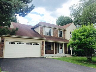 630 Waterford Ct, Lake Zurich, IL 60047