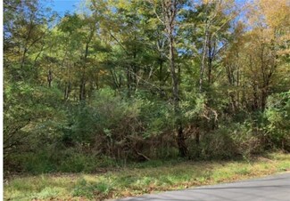 378 Rolling Hills Rd, Ross Township, PA 18353