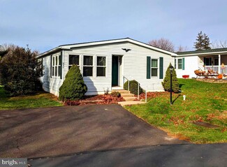 332 Hampton Ct, Souderton, PA 18964