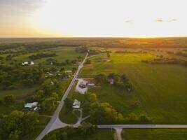 6879 E Highway 32, Stockton, MO 65785