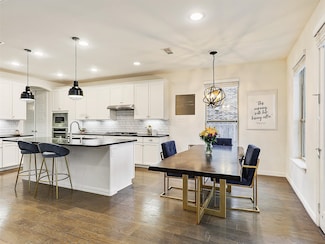 3815 Heritage Park Dr, Sachse, TX 75048