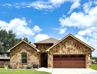 608 Westberg, Seguin, TX 78155
