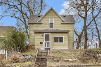 1155 Cromwell Ave SE, Grand Rapids, MI 49507