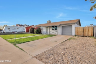 3718 W Columbine Dr, Phoenix, AZ 85029