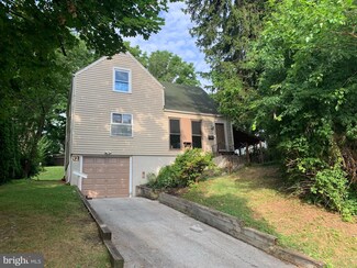 12 Midland Ave, Berwyn, PA 19312