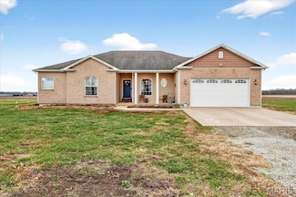 6353 State Route 15, Mascoutah, IL 62258