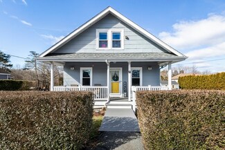10 Newton St, Fairhaven, MA 02719