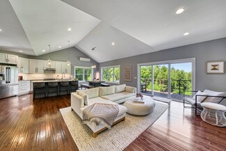 104 Old Winslow Rd, Wilmot, NH 03287
