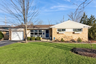 549 E Park Ave, Elmhurst, IL 60126
