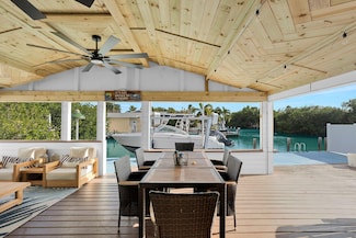 62 Sombrero Beach Rd, Marathon, FL 33050