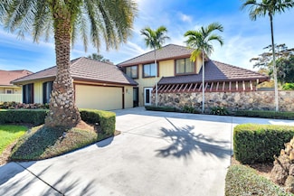 29 Cambria Rd W, Palm Beach Gardens, FL 33418