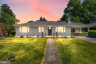 17930 Pin Oak Rd, Hagerstown, MD 21740