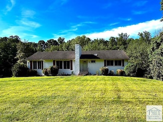 135 Old Furnace Rd, Rocky Mount, VA 24151
