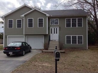 29 Chicopee St, Worcester, MA 01602