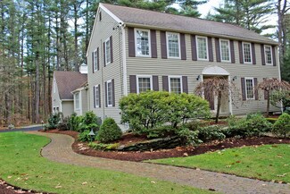 24 Milne Cove Rd, Carlisle, MA 01741