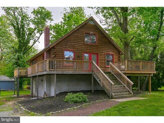 41 Wynnwood St, Woodstown, NJ 08098