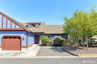 2605 Plum Ct Unit A, Port Angeles, WA 98363