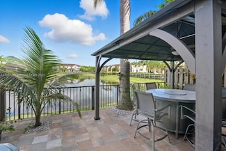 8929 NW 183rd St, Hialeah, FL 33018