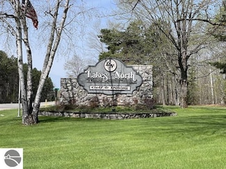 8221 Whispering Pines Dr, Mancelona, MI 49659