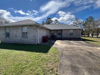 713 Naughton Dr, Crestview, FL 32536