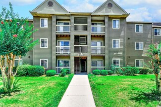 460 Myrtle Greens Dr Unit D, Conway, SC 29526