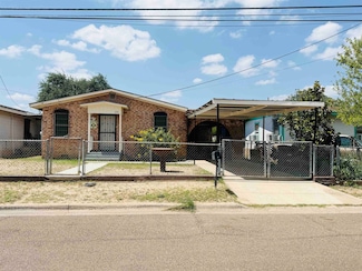 216 W Olive St, Laredo, TX 78041