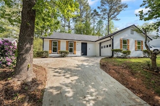 5142 Huxley Rd, Stone Mountain, GA 30088