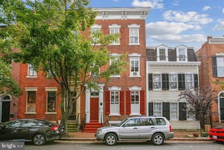 812 Prince St Unit 3, Alexandria, VA 22314