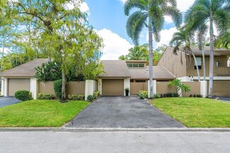 305 Pine Shadow Way, Wellington, FL 33414