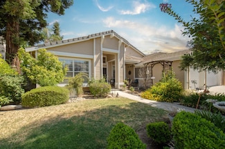 2161 Decatur Ave, Clovis, CA 93611