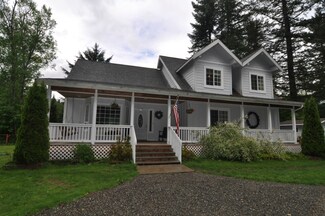 6370 Isenhart Ln, Maple Falls, WA 98266