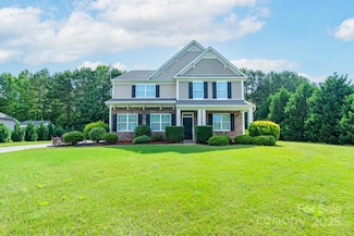 11922 Kimberfield Rd, Matthews, NC 28105