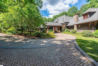 900 Fairview Farms Rd, Campobello, SC 29322