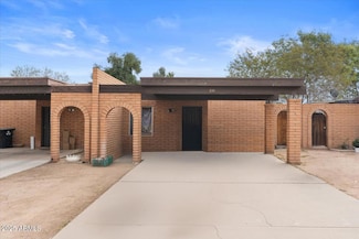 331 S Beck Ave, Tempe, AZ 85281