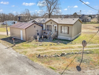 224 W Division St, Graford, TX 76449