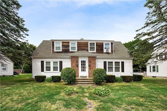 23 Preston Dr, North Kingstown, RI 02852