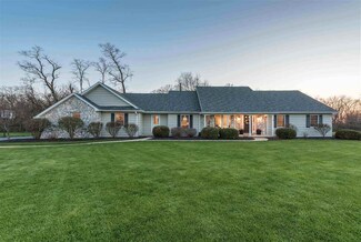 11064 Appleview Dr, Brookston, IN 47923