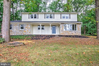 4928 Edgewood Rd, Doylestown, PA 18902