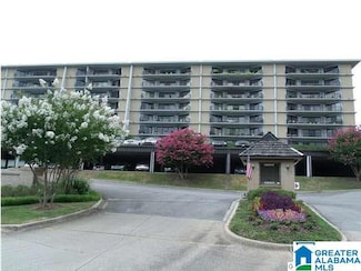 1300 Beacon Pkwy E Unit 211, Birmingham, AL 35209