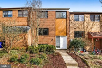 8928 Skyrock Ct, Columbia, MD 21046