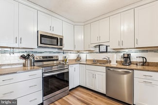 205 E Joppa Rd, Towson, MD 21286