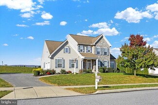 41 Bella Vista Dr, Mechanicsburg, PA 17050